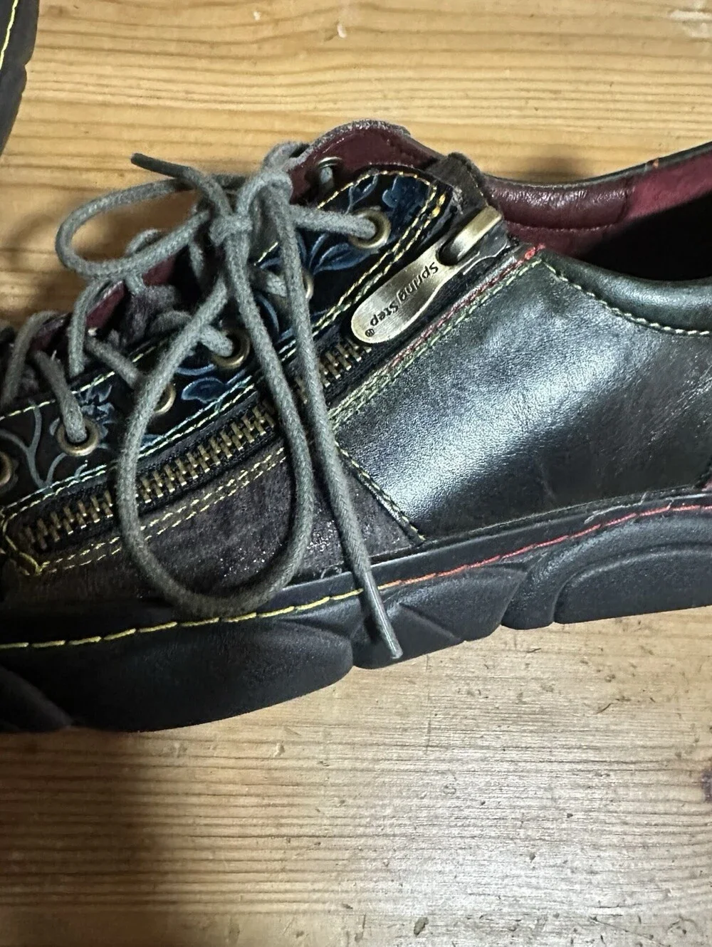 L Artiste Danli Artsy Sparkly Comfort Oxford Sneaker Shoes  Floral 40 US 9/9.5